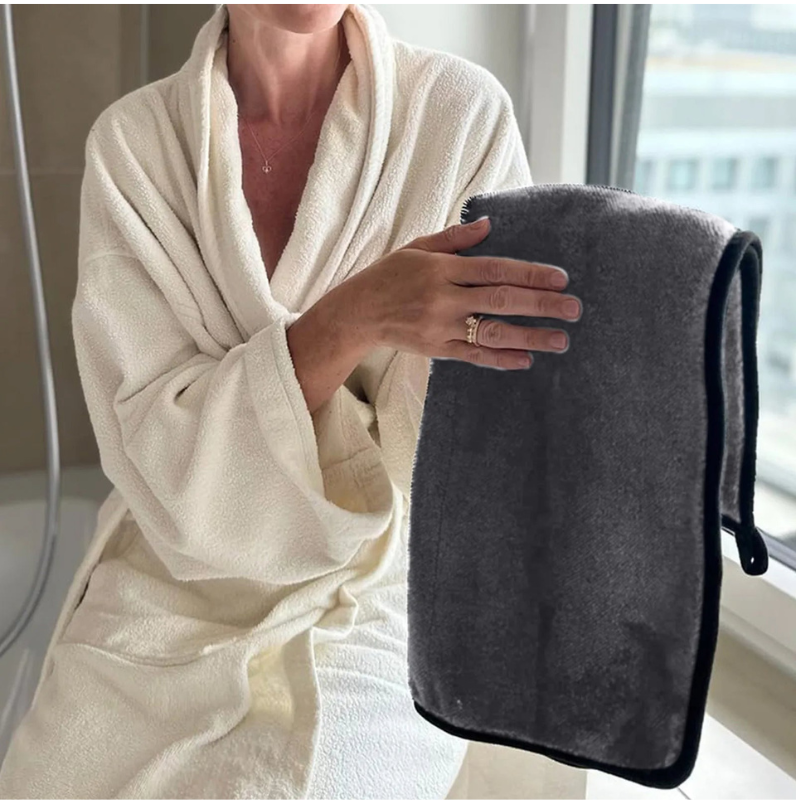 EasiClean™ Premium DryNShine Towel
