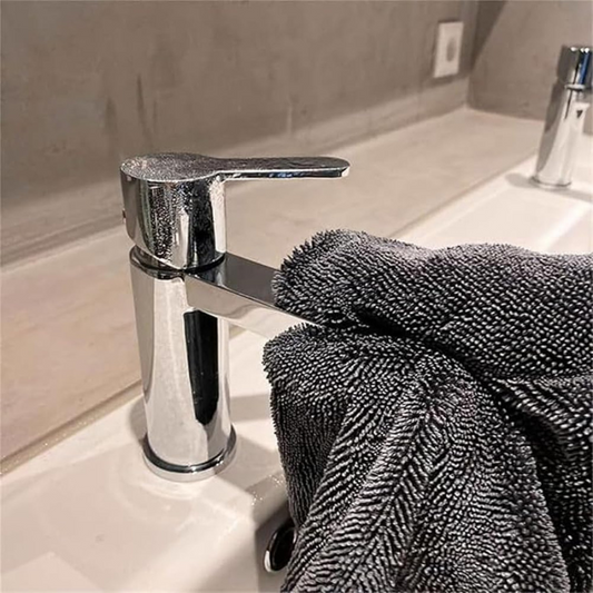 EasiClean™ Premium DryNShine Towel