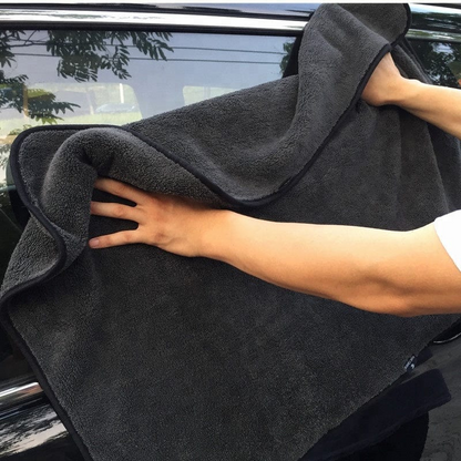 EasiClean™ Premium DryNShine Towel